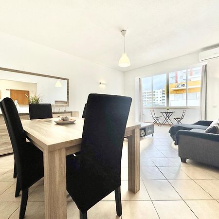 Sea-Front 1' Min! - Apartment With Ac & Wifi Quarteira Extérieur photo